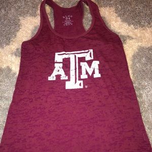 Maroon tank